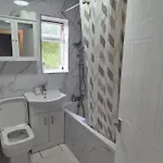Cosy Near Arena & Leeds Airport Two Bedroom House * Bradford (West Yorkshire)