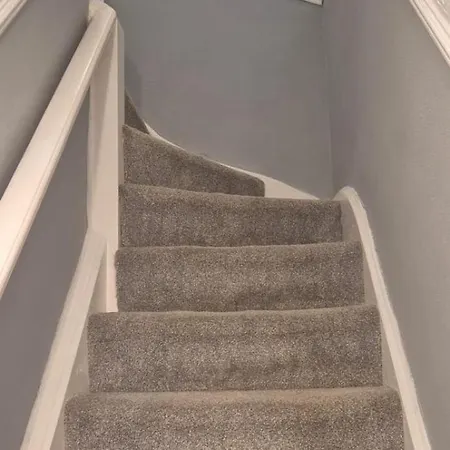 Tatil Evi Cosy Near Arena & Leeds Airport Two Bedroom House Bradford (West Yorkshire)